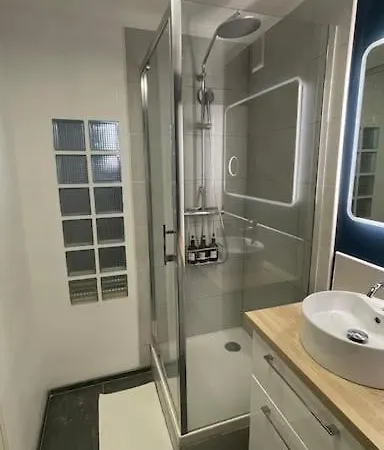 Charmant 45 M2, Hyper Centre דירה *