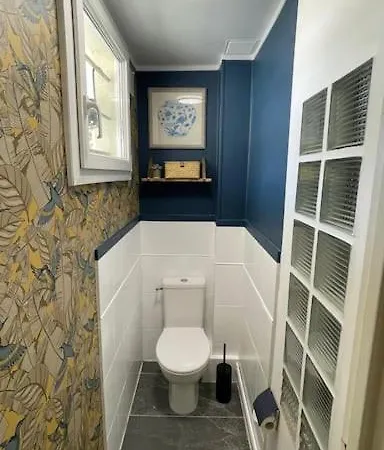 Charmant 45 M2, Hyper Centre קאין