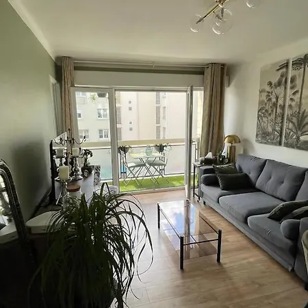 Charmant 45 M2, Hyper Centre דירה קאין