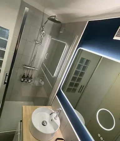 Charmant 45 M2, Hyper Centre דירה קאין